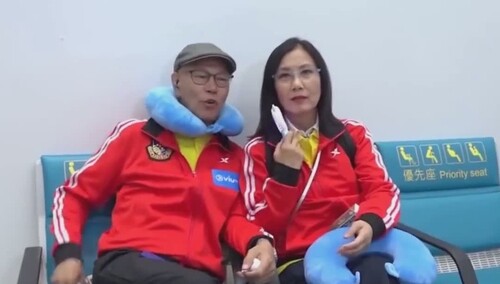 71岁汪明荃近照，一生无子今魅力不减，两段恋情六十岁才嫁真爱