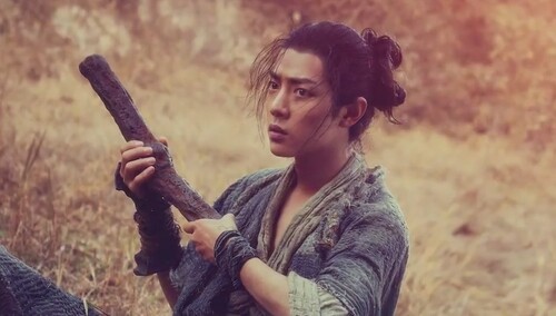 肖战戏服要10万！程小东曝《诛仙》置装费，网友：是泰铢吗