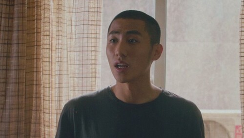 《半个喜剧》解锁终极预告 深圳首映笑谈异乡爱情人生