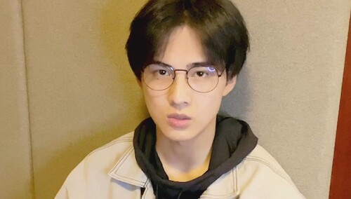 抖音朋友圈：古子成申请做你男朋友！