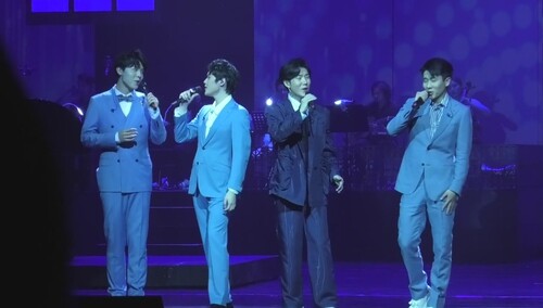 王晰 马佳 贾凡 高杨《友谊地久天长》