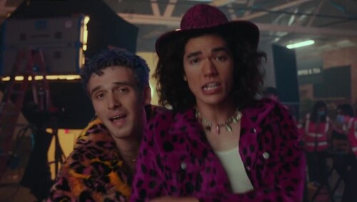 Lauv&Conan Gray新单《Fake》mv