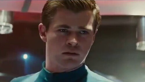 《星际迷航3：超越星辰》锤哥短暂亮相 蕾哈娜献唱主题曲首曝光