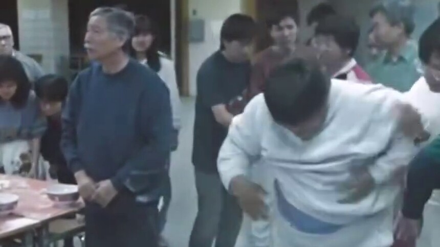 《推手》片段：郎雄四两拨千斤打走大胖子