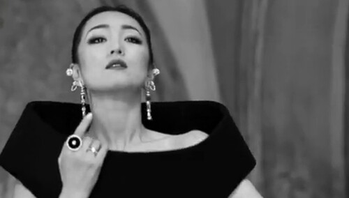 巩俐：王者气定神闲