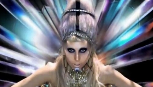 Lady Gaga《Born This Way》