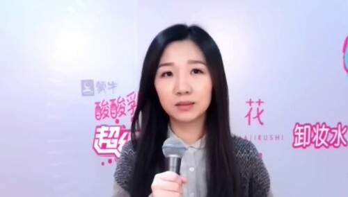 模仿王菲？妹子模仿能力上“天”了