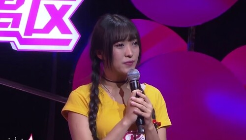 妹纸输给AKB48只因装可爱！黄韵玲说其随时可以出道