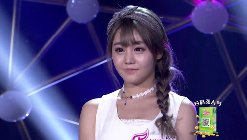 森系少女白裙飘飘清凉来袭 黄妈暖心助攻献出超有爱鼓励