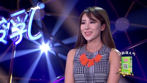 古典美女干净嗓音欲征服评委心 黄妈暖心鼓励狂圈粉