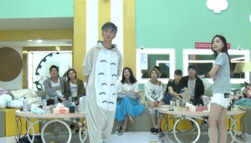 你唱我猜游戏现魔性合唱 舟奕博姜梓新全程一脸懵圈