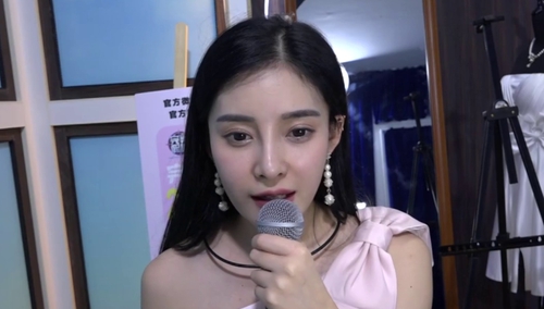 818梁熙彬完美聊天室0726期梁熙彬开启碎碎念吐槽城堡生活