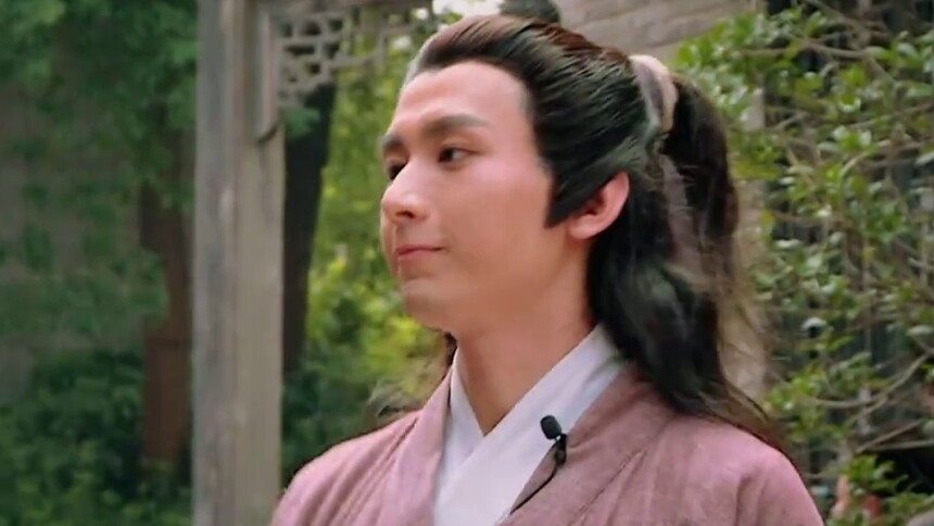 成毅认真演出圈粉无数 敬业专注终获认可