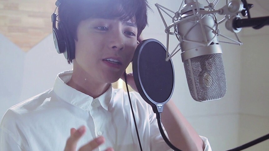 侯明昊《脸谱》