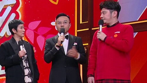 吴君如堪称舞坛赢家 搂过刘德华尬过鹿晗周星驰