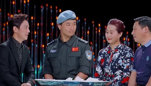 儿行千里20171022期：四川教师世家坚守春华秋实 边防警察分享维和艰险故事