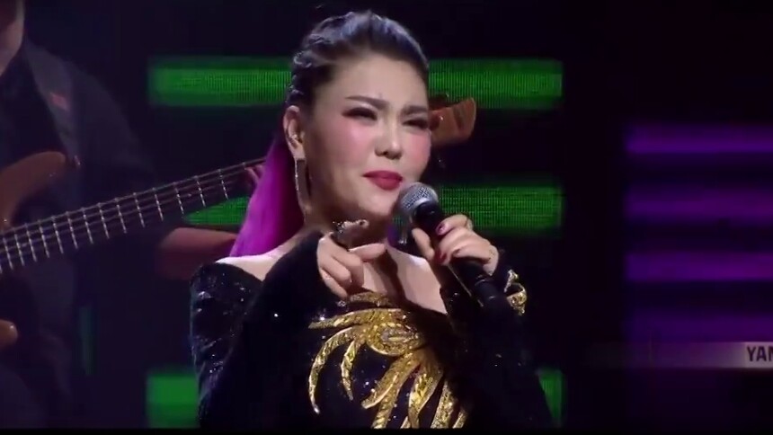 乌兰图雅《我的心里只有你没有他》