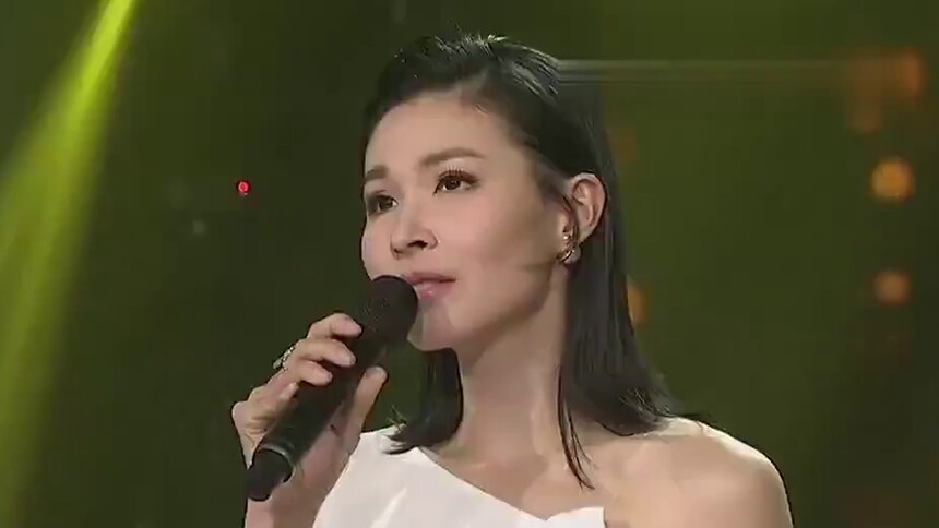 曹芙嘉《往事随风》