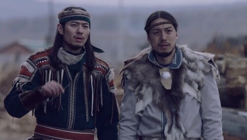 《沉默的雪》入世版预告 少数民族题材影片再现力作