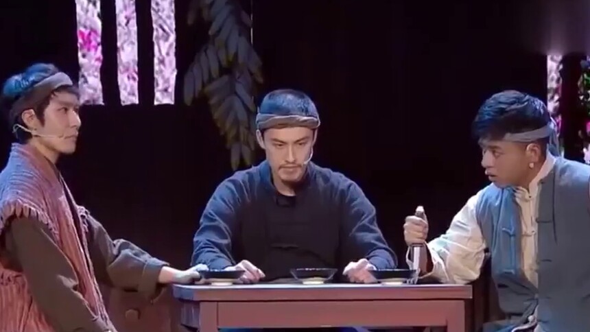 【爆笑生活小剧场】许君聪三人一本正经的商讨 还以为啥大事 原来在点菜