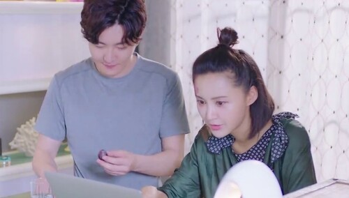 《她很漂亮》郭京飞土味情话02：对你好是我天生的使命 情侣标准回答在此