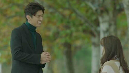 突然机智！戚羽查出空壳项目，袁瑞朗被整了？