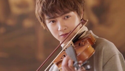 “土”星花园：花泽类为杉菜拉琴，眼里藏不住的深情！可惜她爱的人不是他