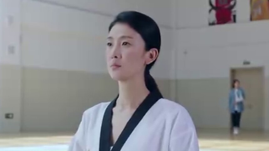 郑晴天霸气了，签字离婚让万嘉乐周丽娜负债十万