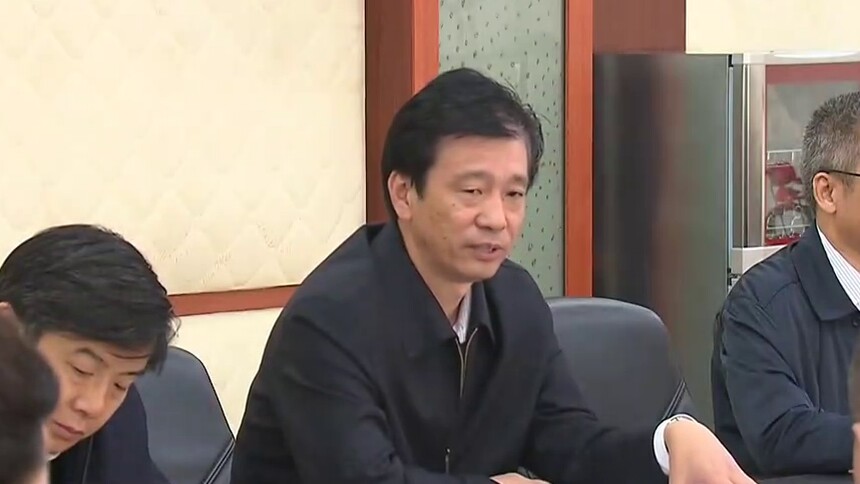 蔡振红调研刘少奇同志诞辰120周年纪念活动筹备情况