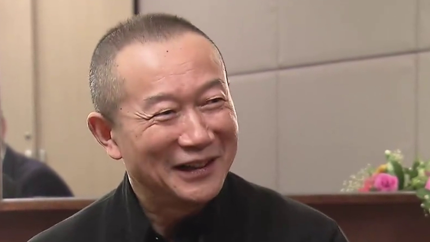 经视首席记者方锋专访音乐家谭盾 谭盾:一碗粉 一颗槟榔 立马就能"