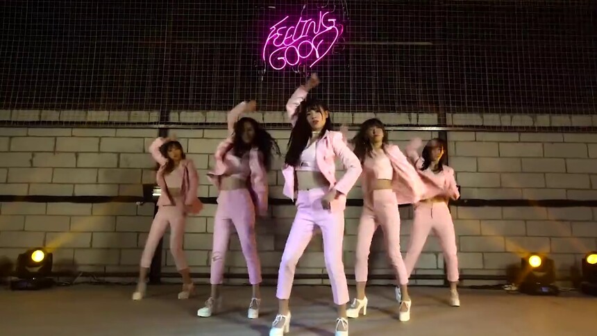 1931《feeling good》