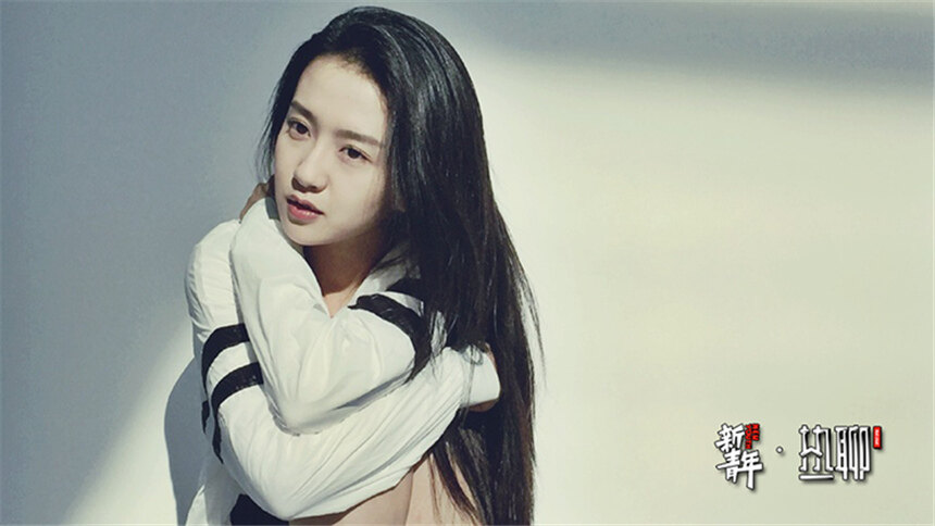 《择天记》的许龄月空降粉丝群，在群里默默窥屏回复：哦我知道了！