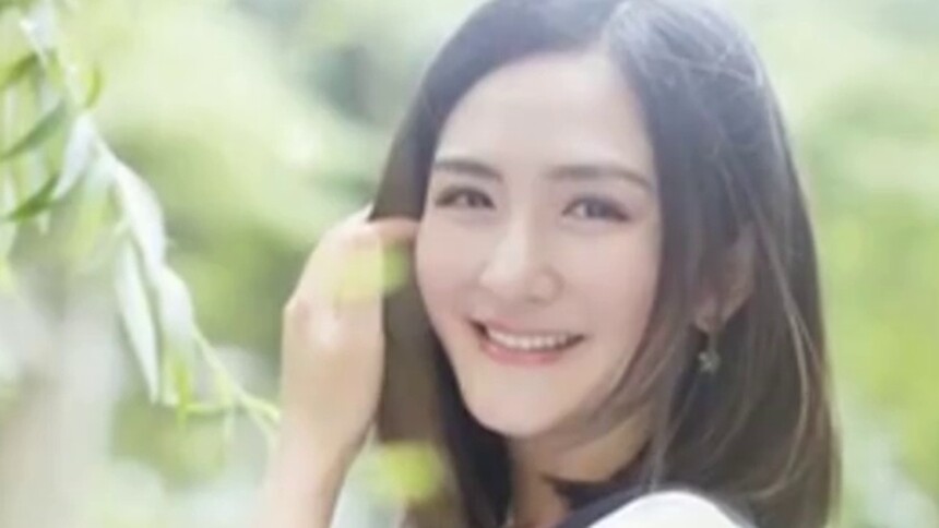辣妈谢娜发心灵鸡汤晒美照，网友调侃：大热天也要喝你的汤