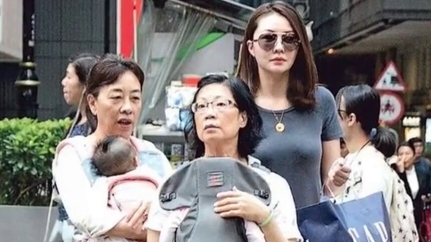 熊黛林三代同堂现身扫货，双胞胎女儿胖嘟嘟超可爱！