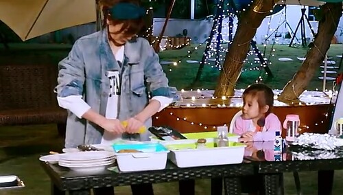 贾静雯牌BBQ，没有修杰楷的帮忙，这真的能吃吗...