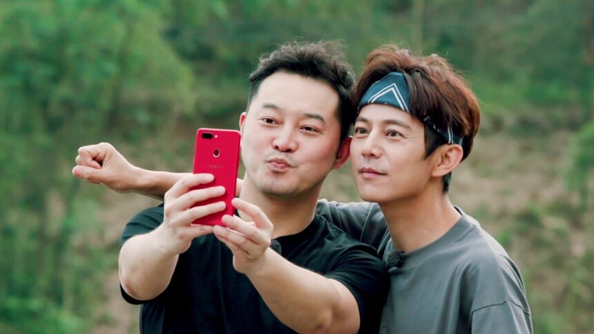 盛世美颜！沙溢系上发带疯狂自拍，这就是道明寺本寺啊