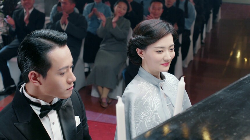 《天衣无缝》第16集看点：男才女貌！小资贵婉共上“新春晚会”