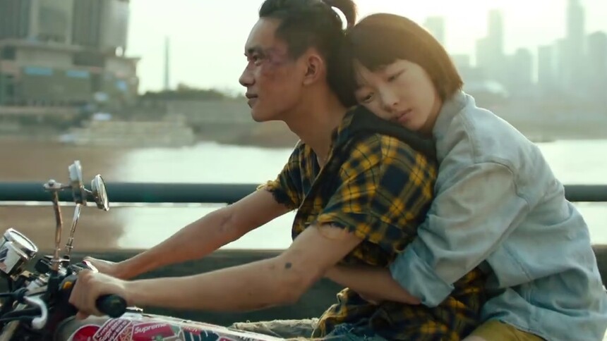 《少年的你》终极预告 周冬雨易烊千玺呼吁守护少年