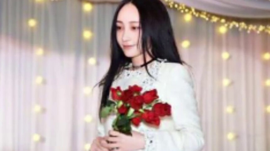 和文章没戏！37岁姚笛和富商男友深夜约会