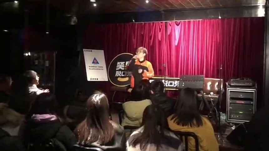 王啸坤带着《瞎扯》脱口秀式打歌，新歌现场清唱大家觉得怎么样？