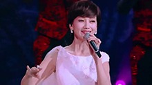 赵雅芝SNH48《千年等一回》 白娘子美少女西湖携手巡游