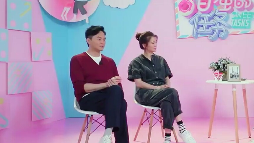 袁咏仪大赞易烊千玺引张智霖吃醋，张智霖现场酸成表情包