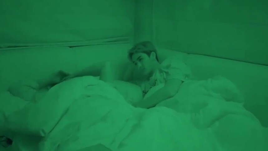 朱正廷尤长靖聊NINEPERCENT解散，朱正廷清唱《离不开》