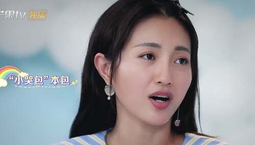 “小哭包”包文婧绝不浪得虚名！一起回忆下包文婧在《妻子》中的“哭戏”