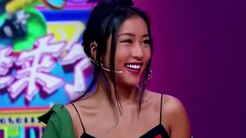 有一种“整容”叫吉克隽逸卸妆，素颜美呆！