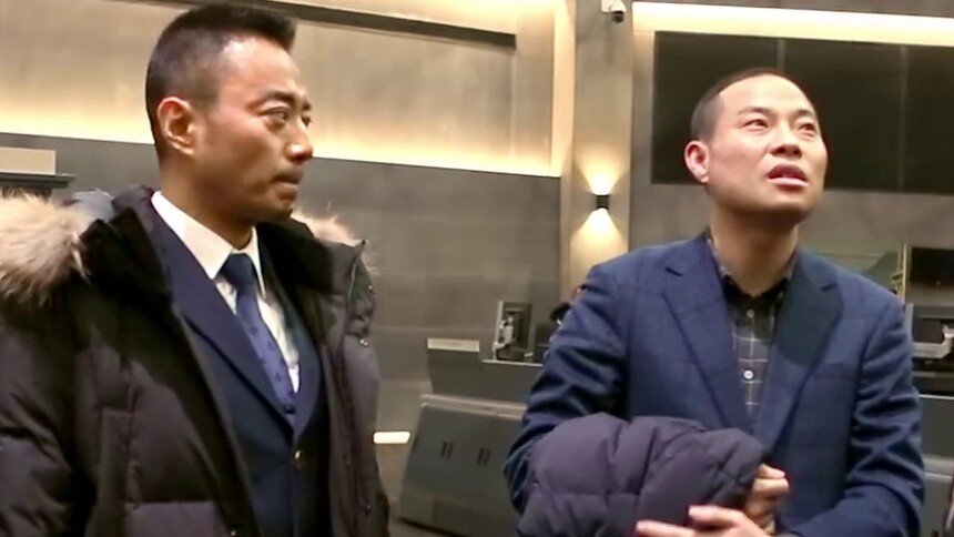 《中国机长》幕后特辑 张涵予欧豪杜江袁泉“取经”英雄机组