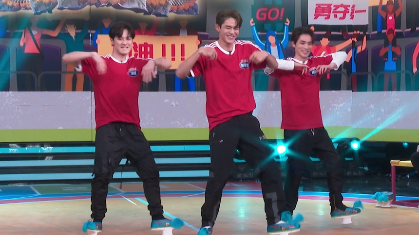 天天向上20190623期抢先看威神v穿格格鞋跳舞柔韧度吓人