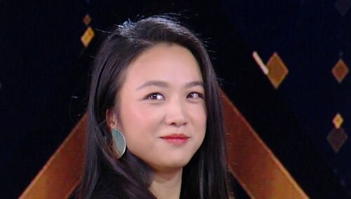 电影般的表演！汤唯现场秀演技 朱亚文吓出表情包