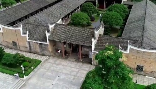 平江：湖南广播电视台大型直播报道《连线红土地》走进平江