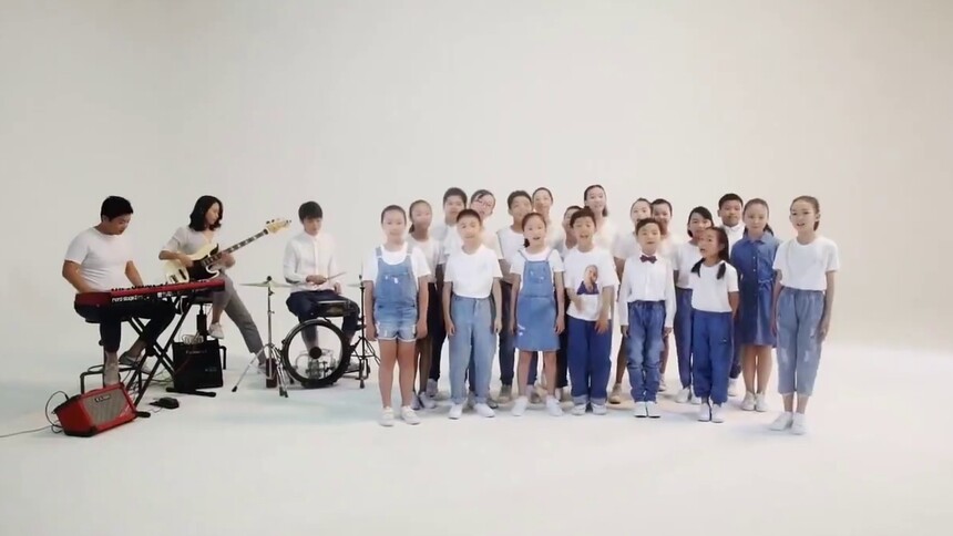 萌翻天！厦门吉岛少儿合唱团翻唱周董《听妈妈的话》